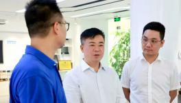 秦国良调研湘江涂料：加快转型升级 助推高质量发展